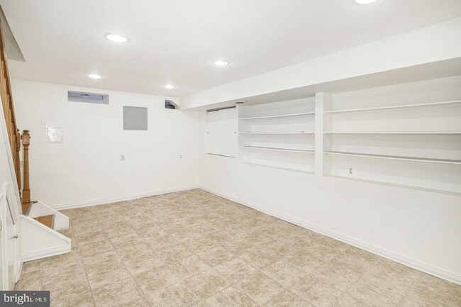 Building Photo - 1519 Rodman St