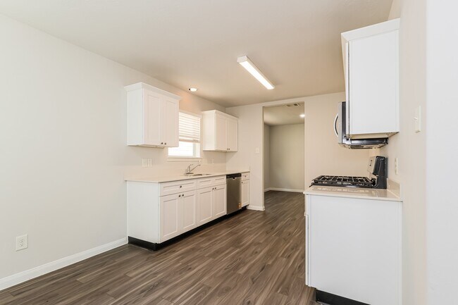 Foto del edificio - 2438 Gibbs Bend Ct