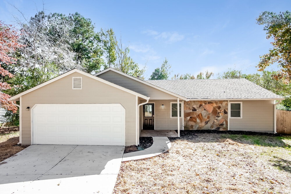 Primary Photo - 9453 Forest Knoll Dr