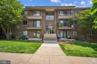Building Photo - 6220 Edsall Rd