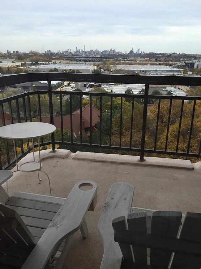 1035 Harmon Cove Tower Unit 1035, Secaucus, NJ 07094 Condo for Rent