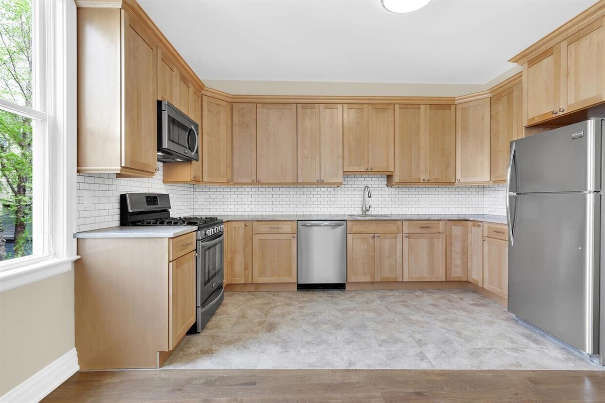 80 Fulton St Unit 1, Weehawken, NJ 07086 Condo for Rent in Weehawken