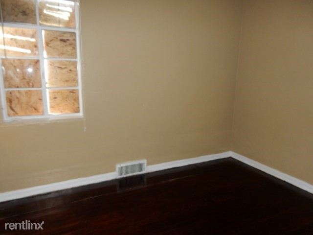 Foto del edificio - 20229 Prevost St