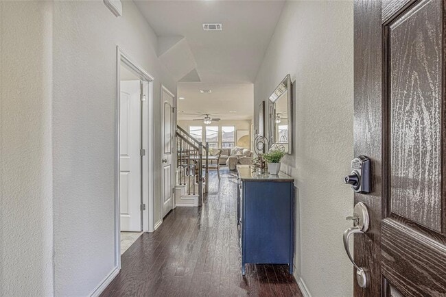 Building Photo - 412 Andele Way