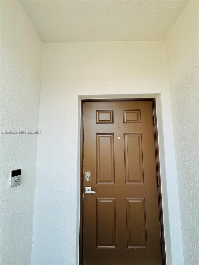 Foto del edificio - 12430 SW 50th St