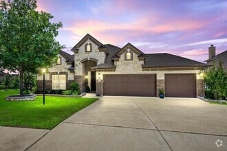 Building Photo - 201 Lombardia Dr
