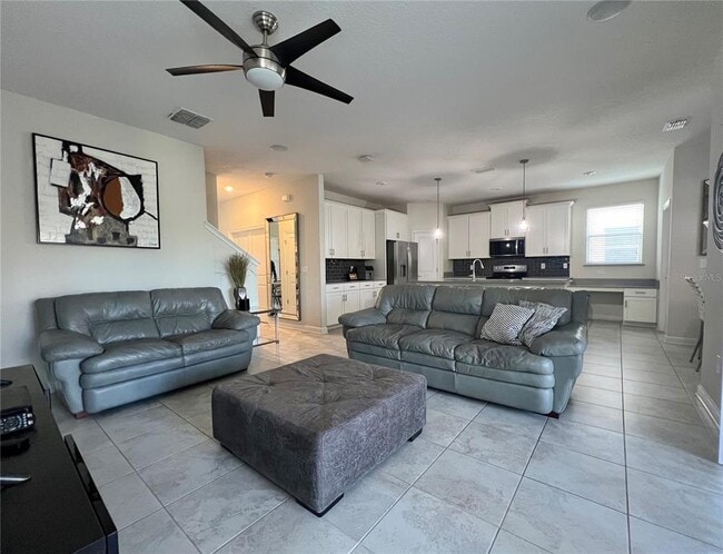 Building Photo - 11925 Fiction Ave