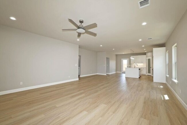 Foto del edificio - 4705 Scotty Dr