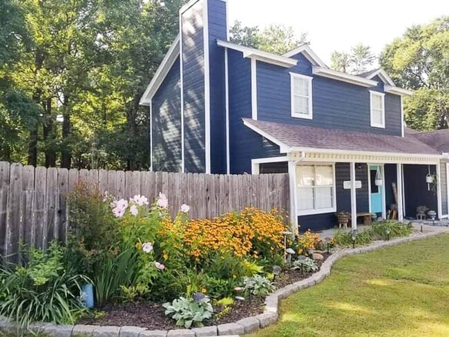 Building Photo - 3 Bedroom Home for Rent in Alma! *COMING M...
