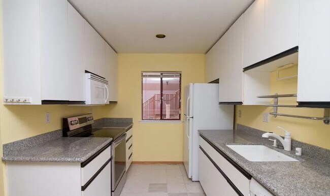 Foto del edificio - 4159 El Camino Way