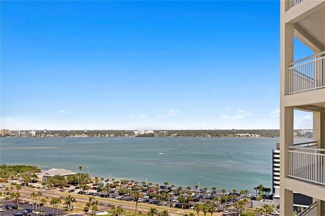 Foto del edificio - 1180 Gulf Blvd