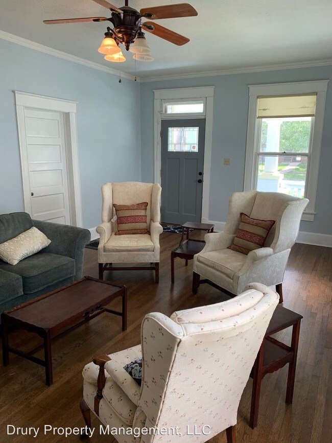 Building Photo - 3 br, 2 bath House - 1209 N. Jefferson Ave