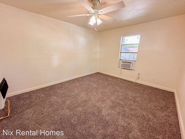 Building Photo - 2 br, 1 bath House - 302 NE 6th Avenue
