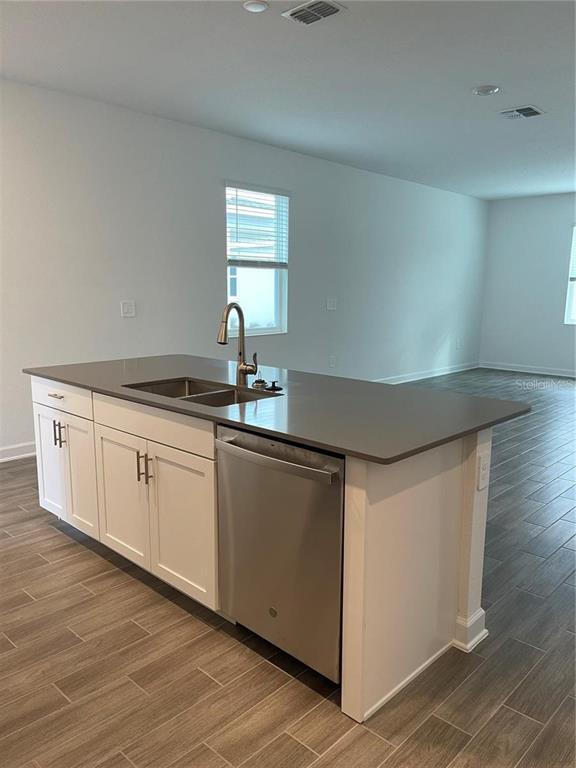 Foto del edificio - 3111 Addison Blvd