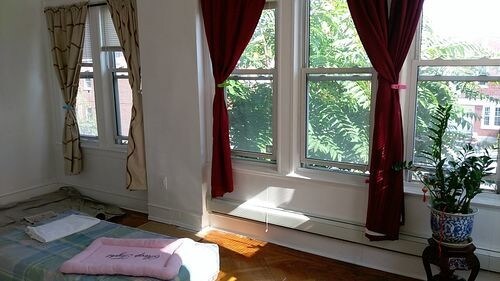 Foto del edificio - 8210 6th Ave