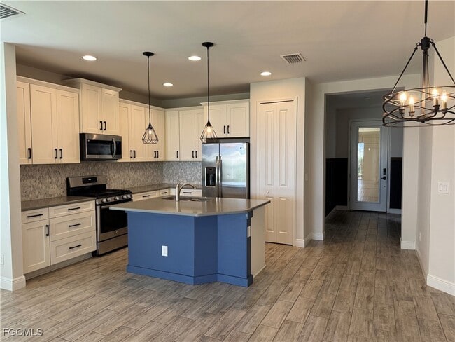Foto del edificio - 4550 Mystic Blue Wy