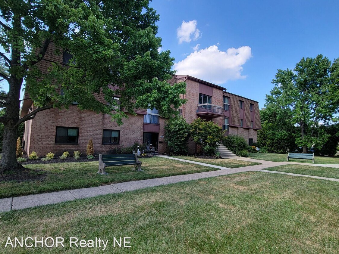Foto principal - 2 br, 1 bath House - 50-103 Delaire Landin...