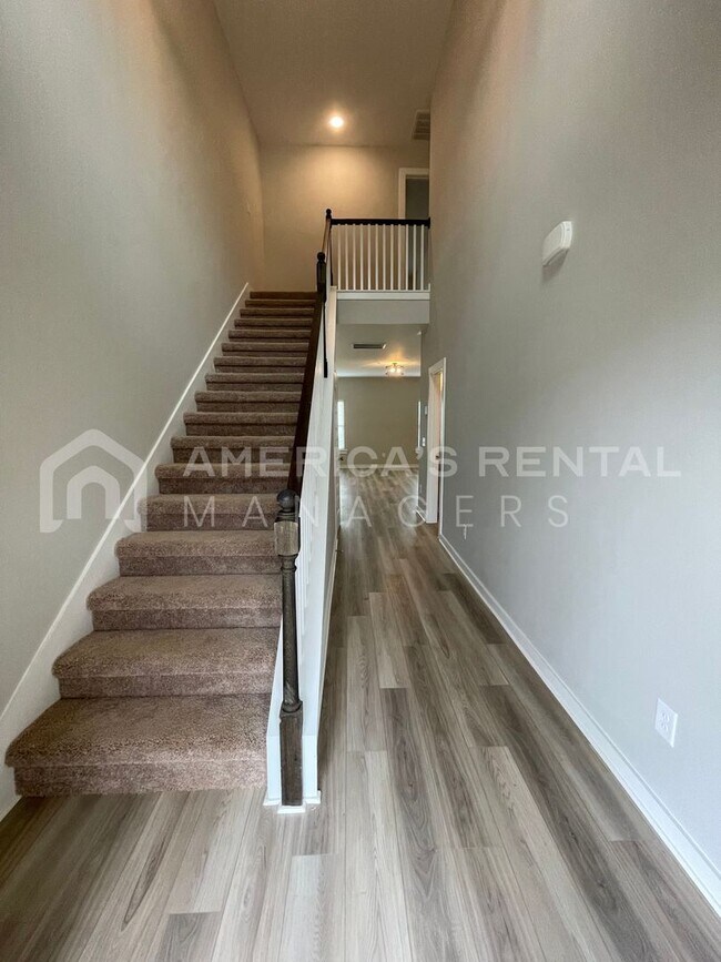 Building Photo - Home for Rent in Calera, AL!!! Available t...