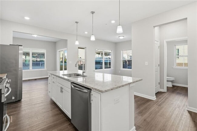 Foto del edificio - 318 Commons Ave