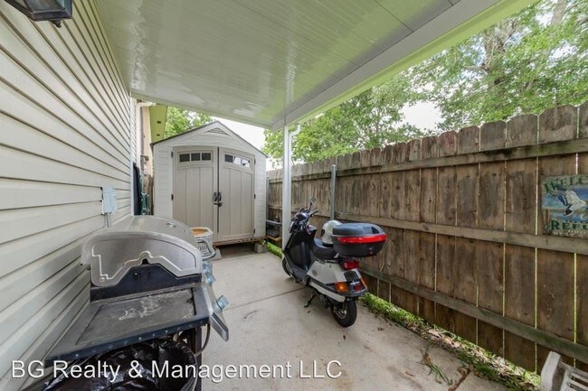 Foto del edificio - 3 br, 3 bath House - 108 Midtown Alley