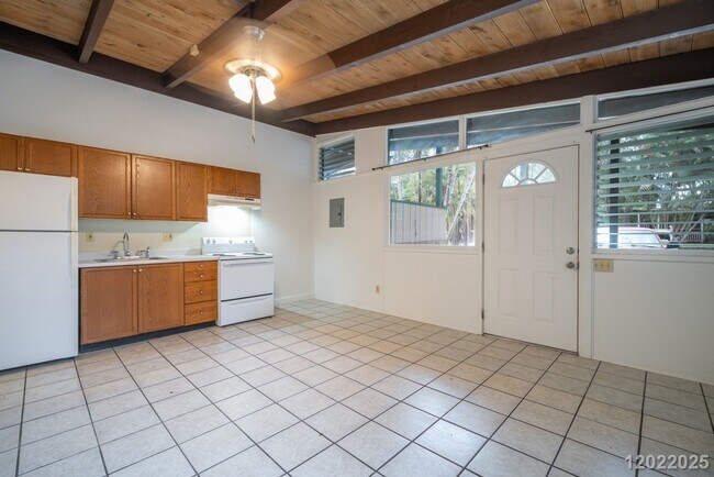Foto del edificio - $1775.00 1bd/1ba Duplex in Wahiawa