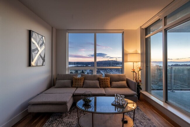 Photo du bâtiment - 1632 Lions Gate Ln