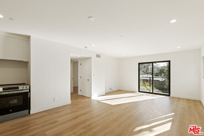 Foto del edificio - 2838 Marsh St