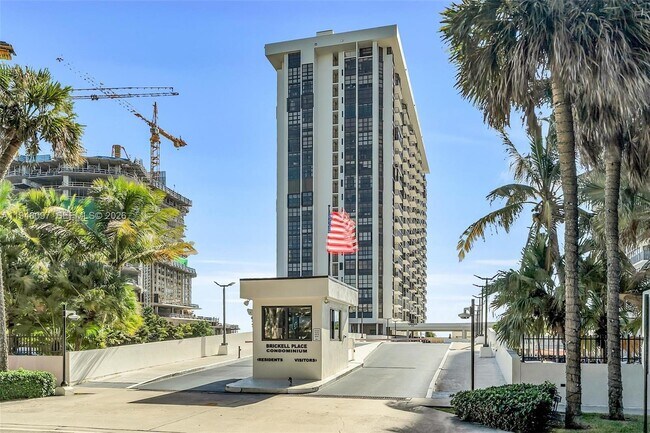 Foto del edificio - 1865 Brickell Ave