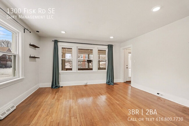 Foto del edificio - 1300 Fisk Rd SE