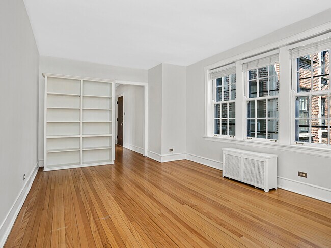 Foto del edificio - 594 Sheridan Square