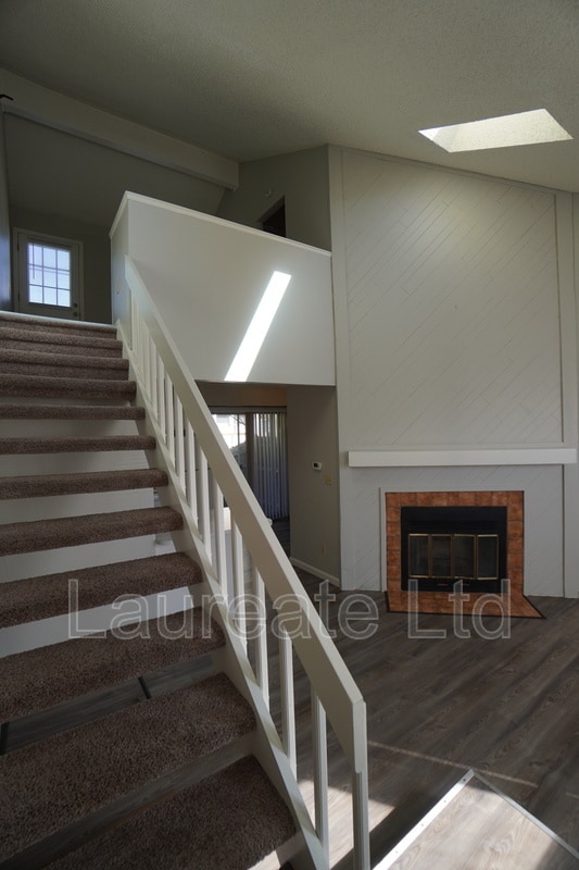 Building Photo - 982 S Pitkin Ct