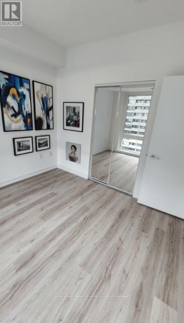 Building Photo - 395 Square One Dr