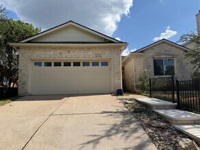 Building Photo - 2125 Kaiser Dr