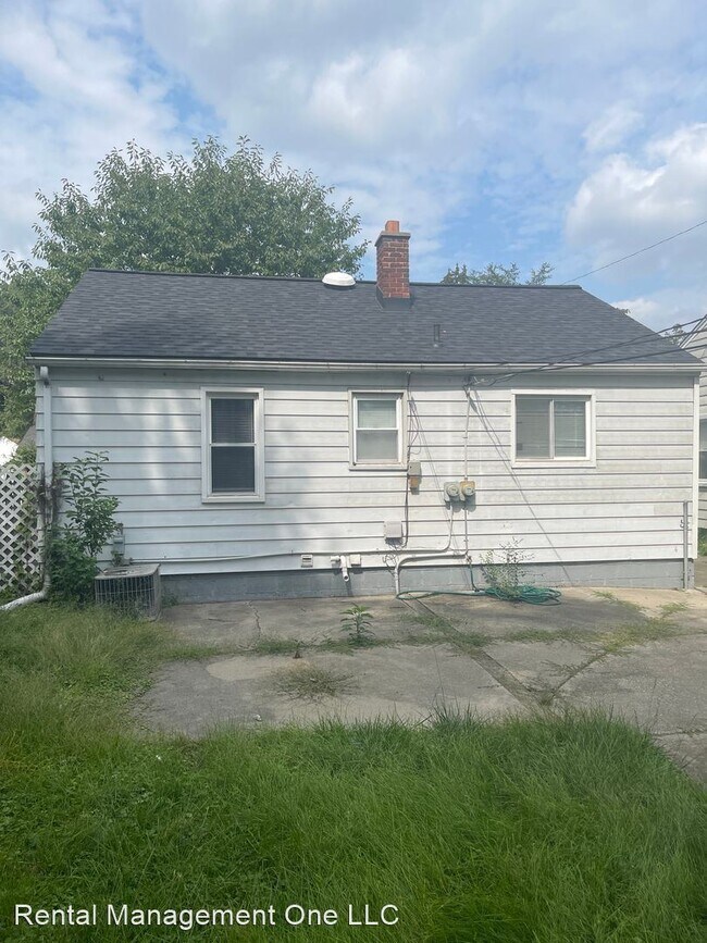 Foto del edificio - 2 br, 1 bath House - 26389 Eton Avenue