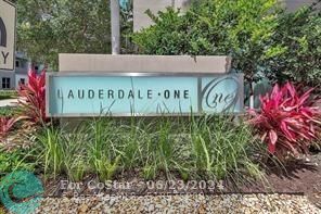 Foto del edificio - 2401 NE 65th St