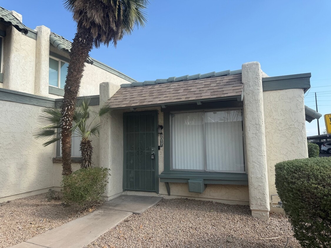 Photo - 9017 N 52nd Ave (Glendale, AZ)