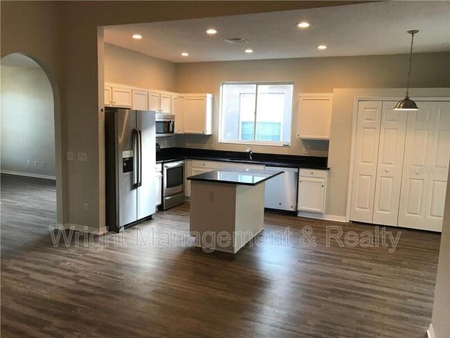 Building Photo - 1414 Loretto Cir