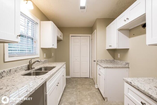 Building Photo - 2987 Valley View Circle, Powder Springs, G...