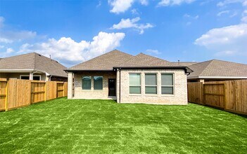 Building Photo - 2514 Chestnut Oak Cir
