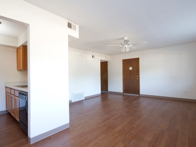 Foto principal - Southwinds Apartments