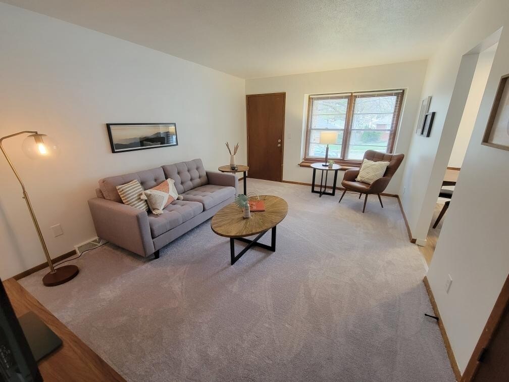 Foto principal - 2624 62nd St