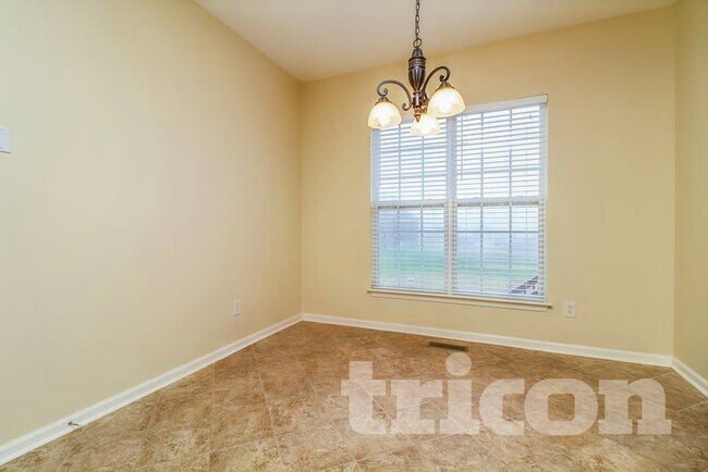 Foto del edificio - 100 Havenwood Ct