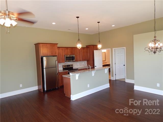 Foto del edificio - 5312 Davis Rd