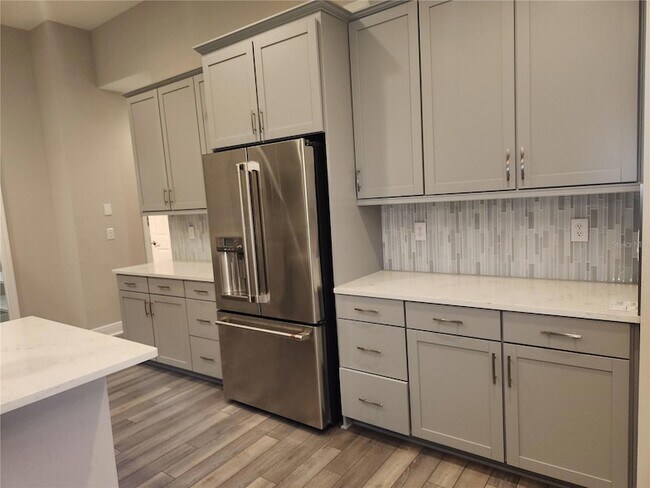 Foto del edificio - 12573 Oak Hill Way