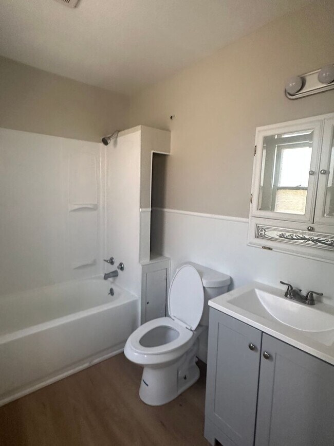 Foto del edificio - Collinwood 3 Bedroom Single