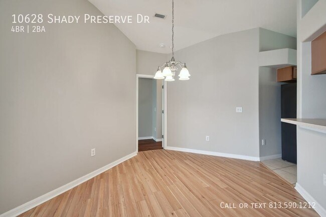 Building Photo - Section 8 Friendly Riverview Home