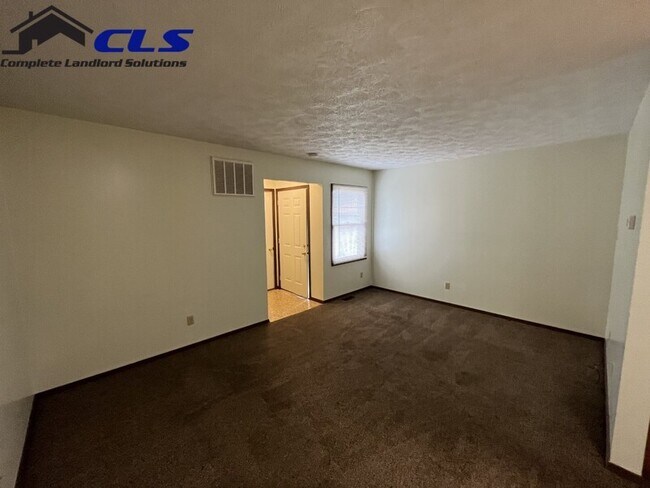 Building Photo - 4271 S Kian St