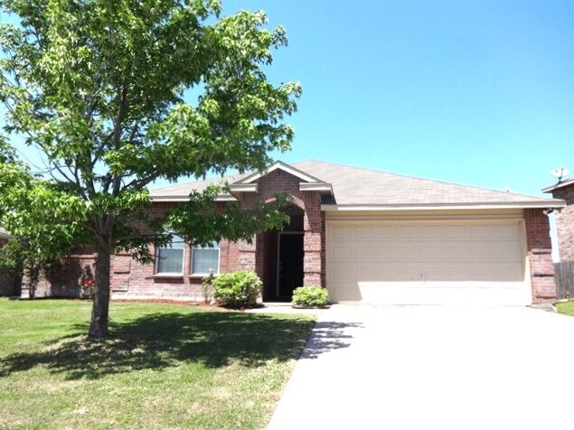 Foto principal - 106 Robin Ln