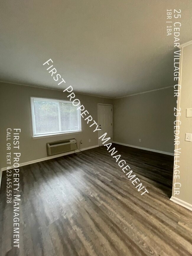 Building Photo - 25 Cedar Village Cir
