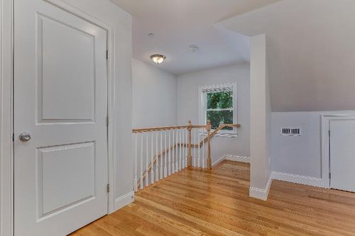 Foto del edificio - 721 Parker St